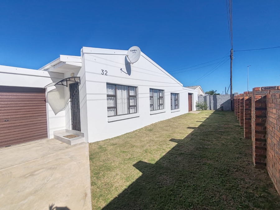 3 Bedroom Property for Sale in Windsor Park Eastern Cape